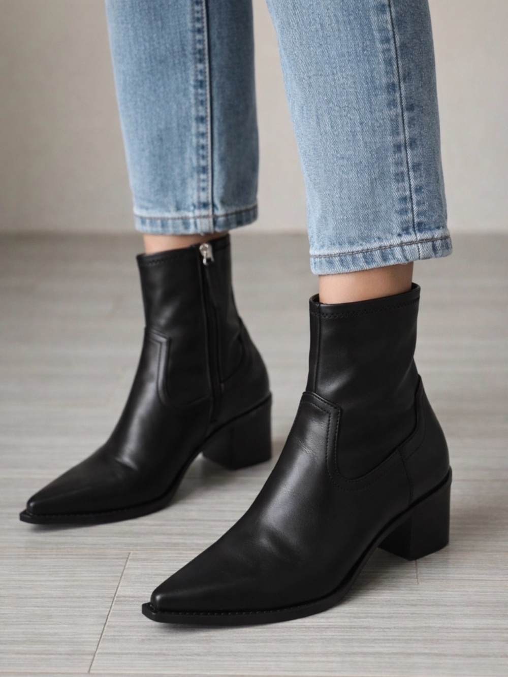 Dolce Vita Josiah Stella Black Ankle Boots – Size 7.5